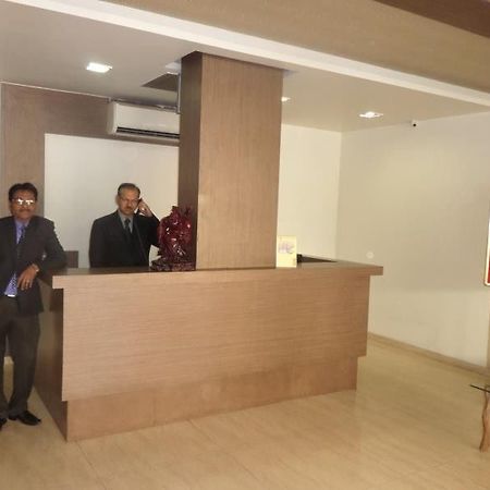 Hotel Paris Residency Мумбай Екстериор снимка
